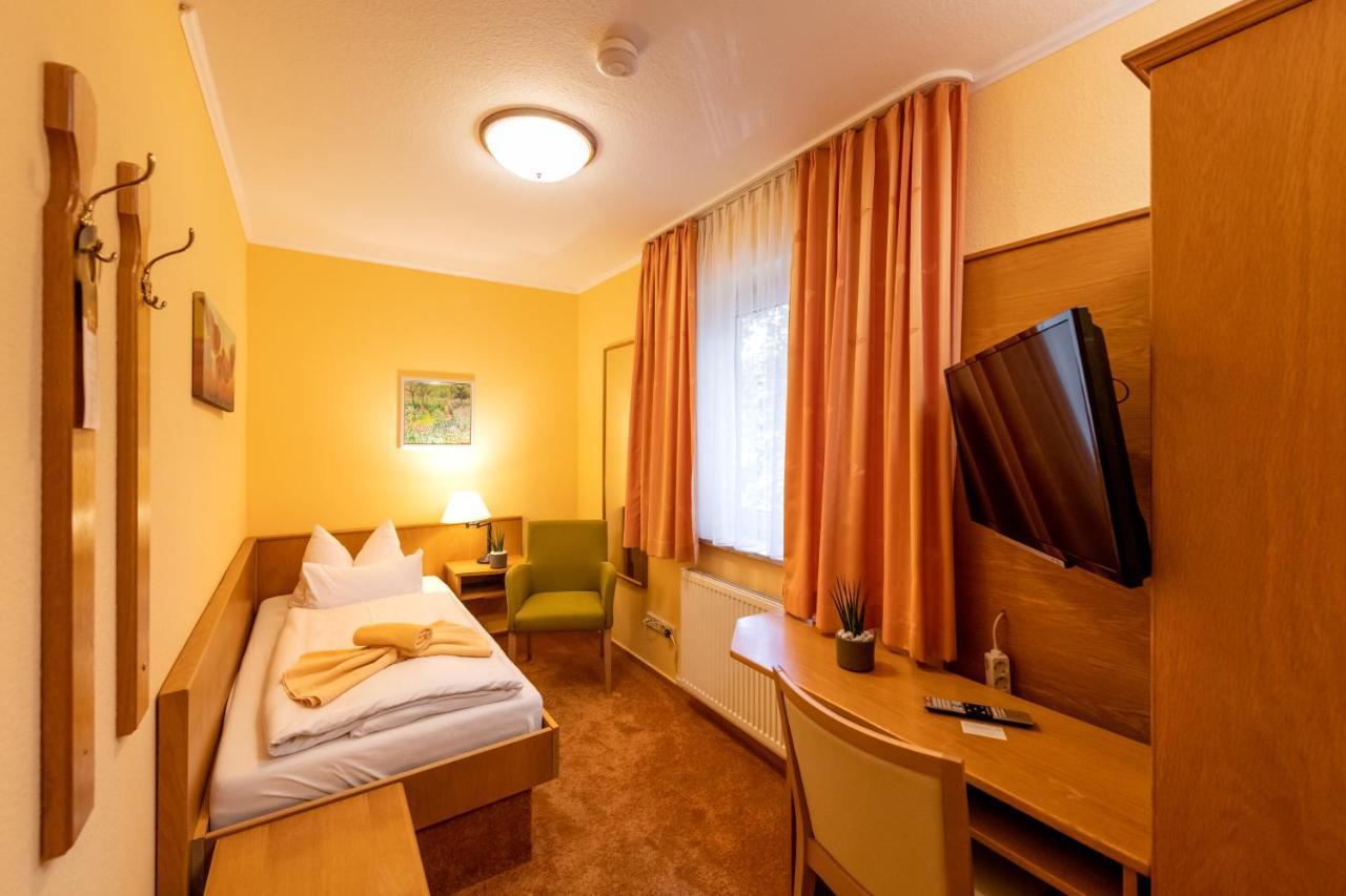 Hotel Zum Steinhof Bad Blankenburg Kültér fotó