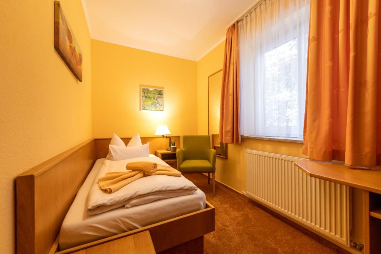 Hotel Zum Steinhof Bad Blankenburg Kültér fotó