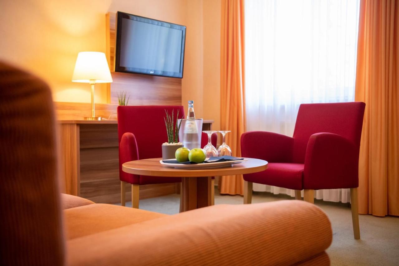 Hotel Zum Steinhof Bad Blankenburg Kültér fotó